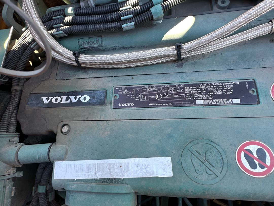 2013 VOLVO EC220DL - Image 40